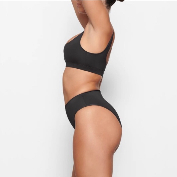 Skims swim mid waist bottom - size small - onyx - Picture 6 of 7